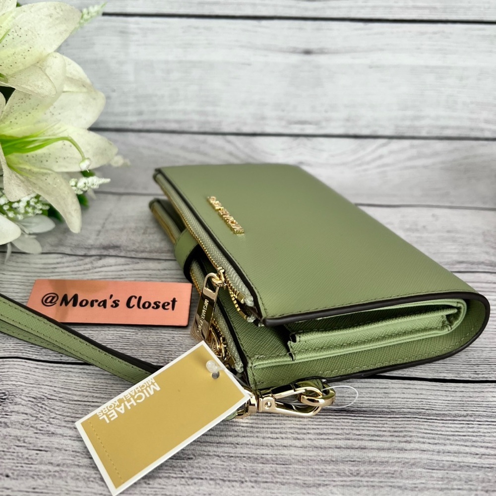 Michael Kors Light Sage Wallet/Wristlet - Picture 8 of 10